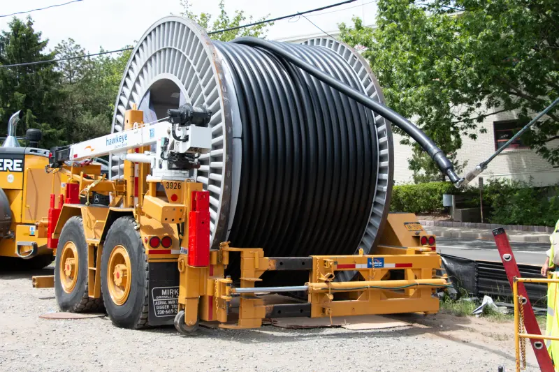 Imagen relacionada con Underground Feeder Installation